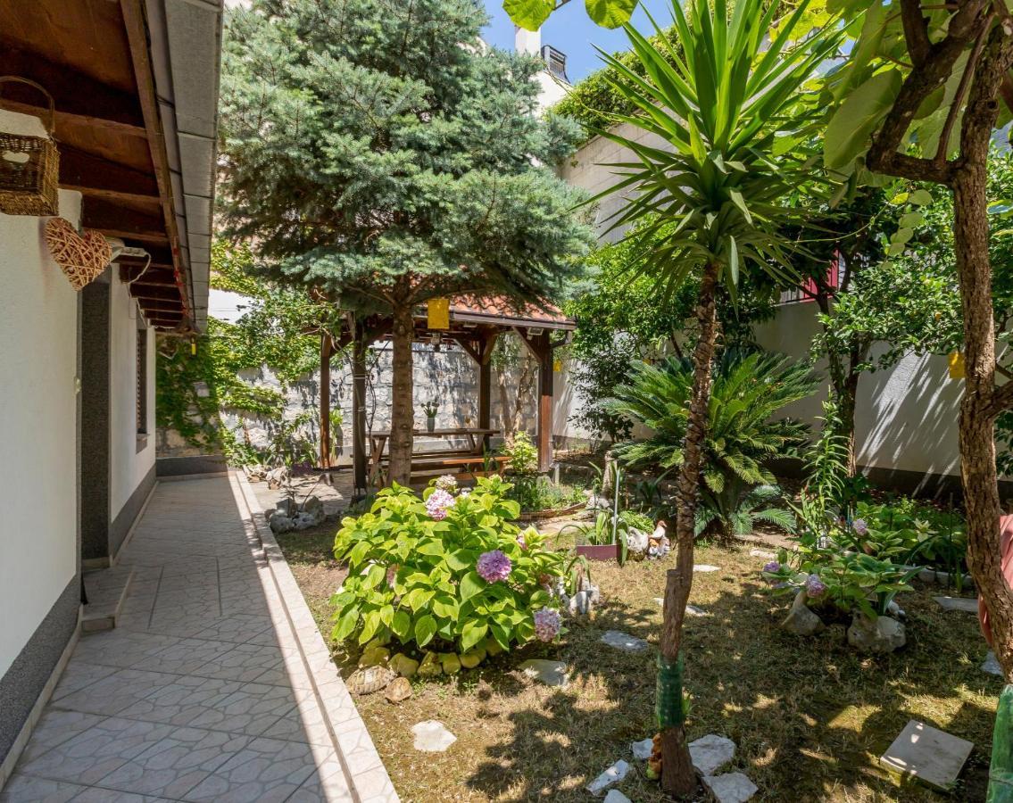 Studio Apartment Paradise Garden سبليت المظهر الخارجي الصورة
